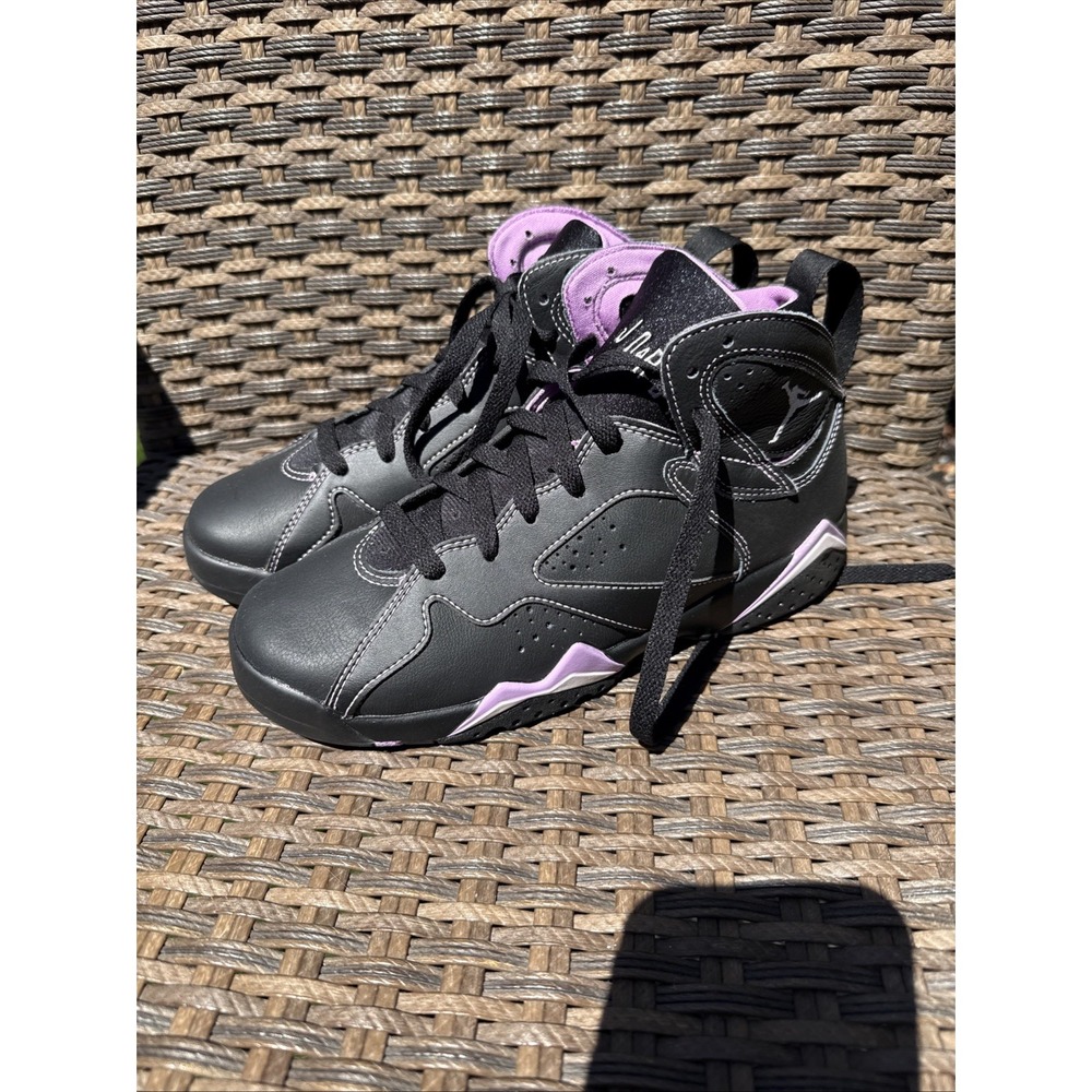 Nike Air Jordan 7 Retro (GS) Sneakers Black Jerlo Grape Boys Sz. 6.5. NO BOX!